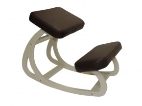 Балансирующий коленный стул Конёк Горбунёк (Айвори) в Игриме - igrim.mebel-74.com | фото